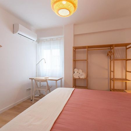 Malaga Lux Oasis - Modern 3Br, Fast Wifi, Smarttv Málaga Exterior foto