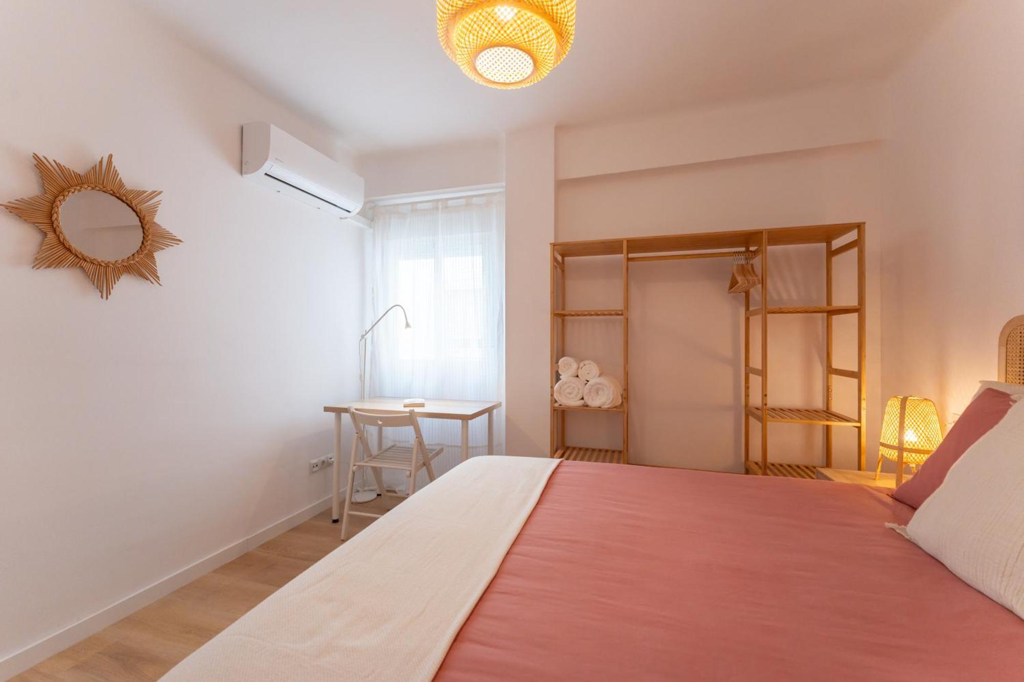 Malaga Lux Oasis - Modern 3Br, Fast Wifi, Smarttv Málaga Exterior foto