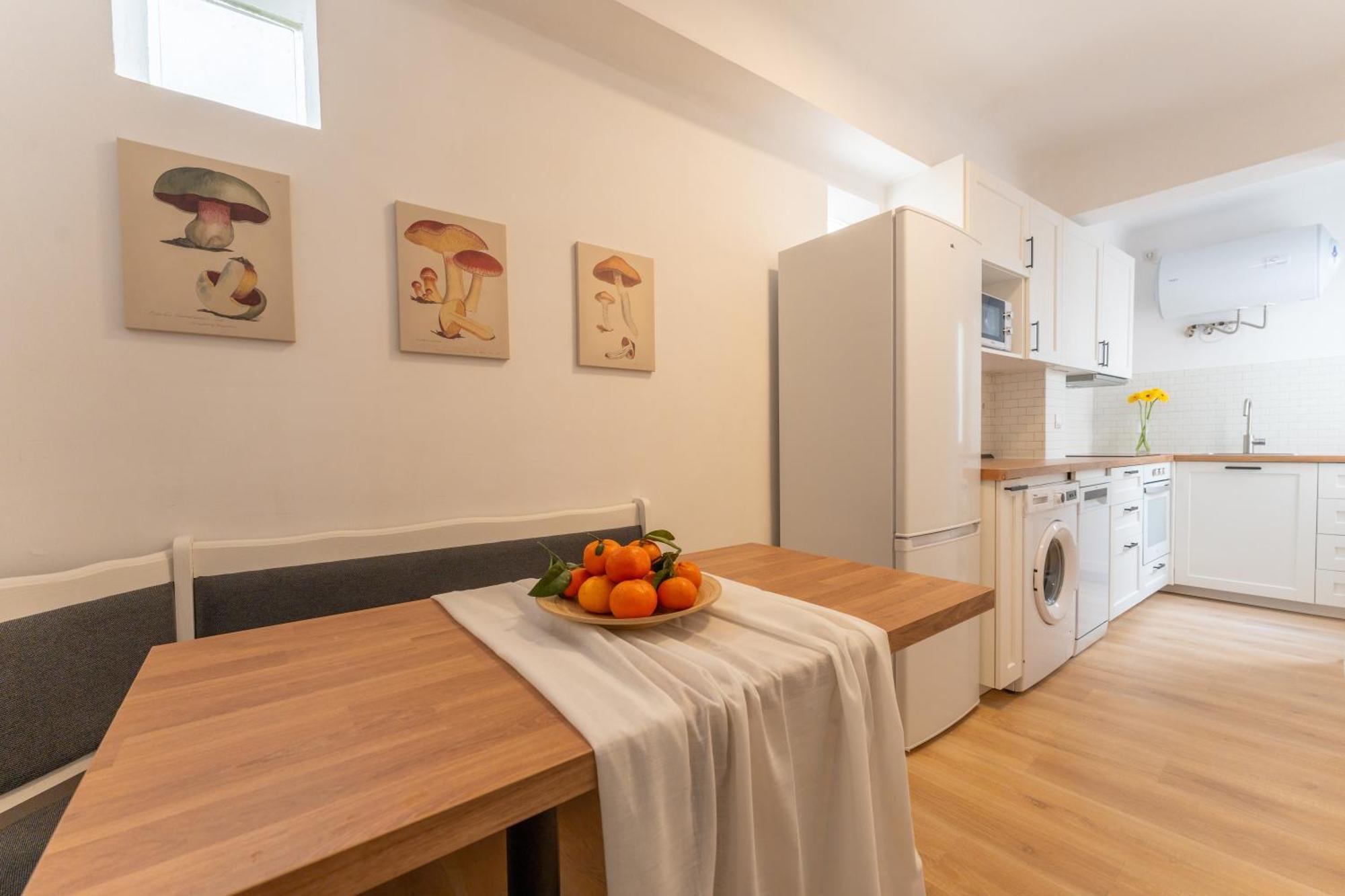 Malaga Lux Oasis - Modern 3Br, Fast Wifi, Smarttv Málaga Exterior foto